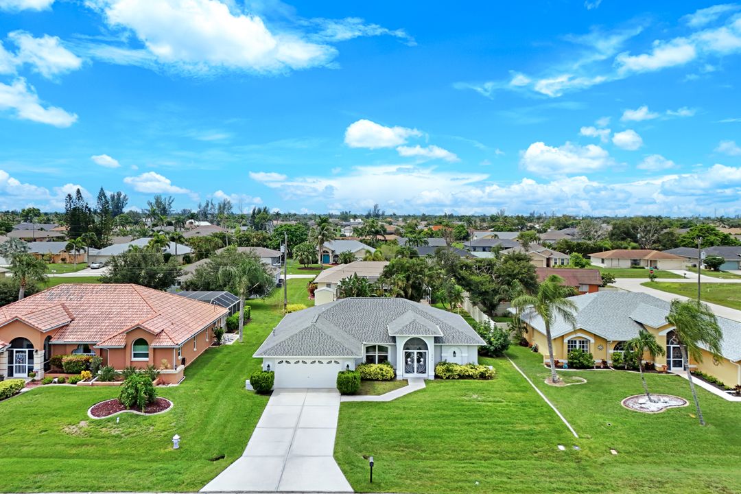 204 SE 19th Terrace, Cape Coral, FL 33990
