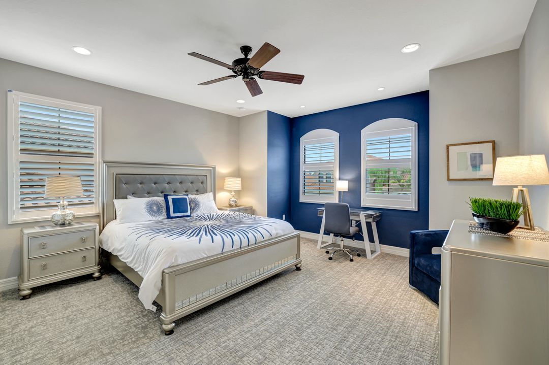 2930 Cinnamon Bay Cir, Naples, FL 34119