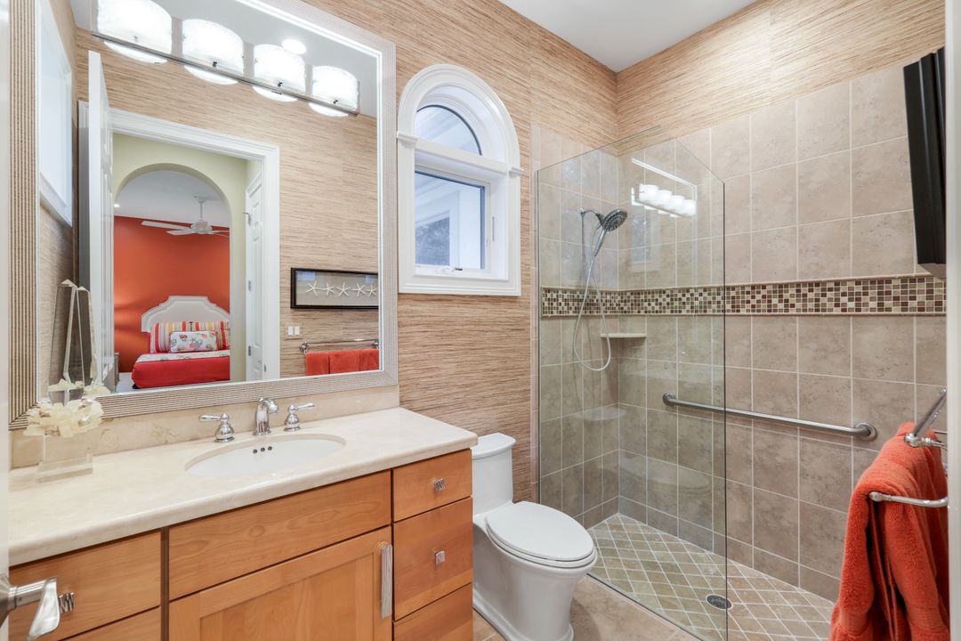 12338 Collier's Reserve Dr, Naples, FL 34110