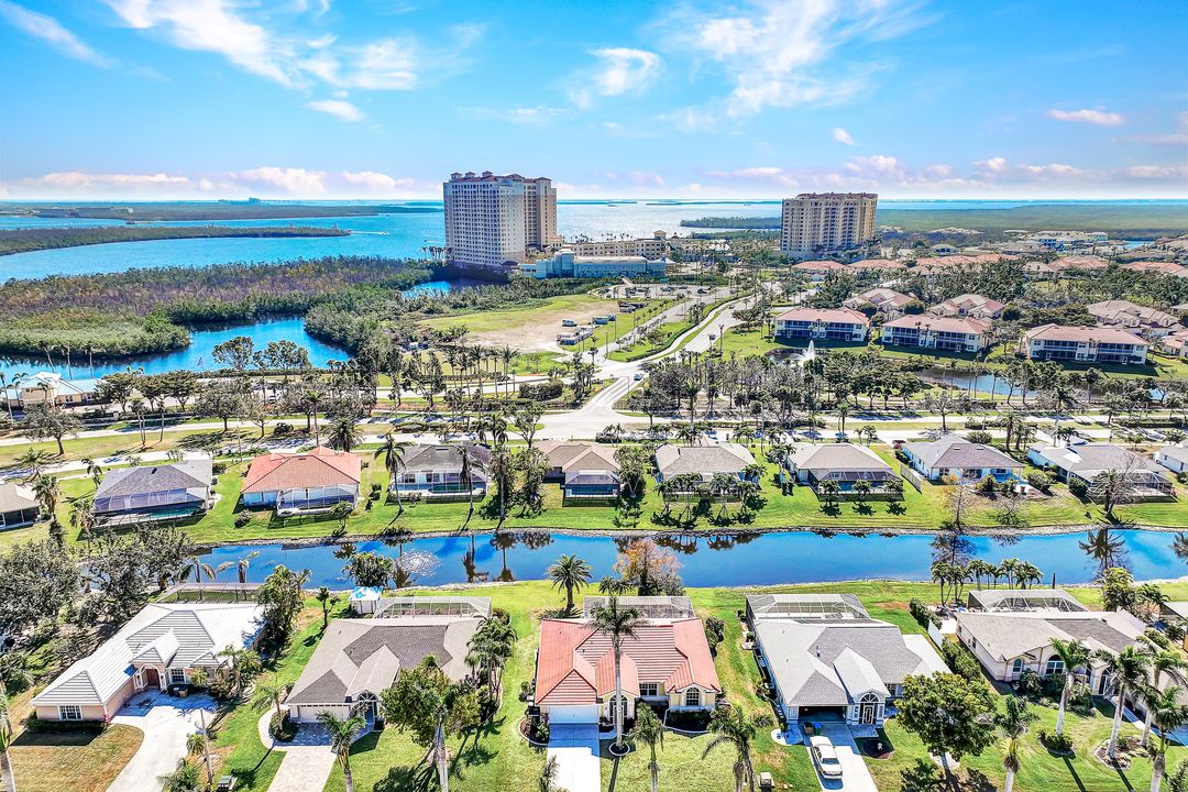 1046 SW 57th St, Cape Coral, FL 33914