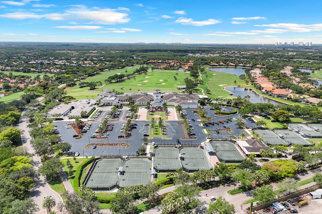 22949 Shady Knoll Dr, Bonita Springs, FL 34135