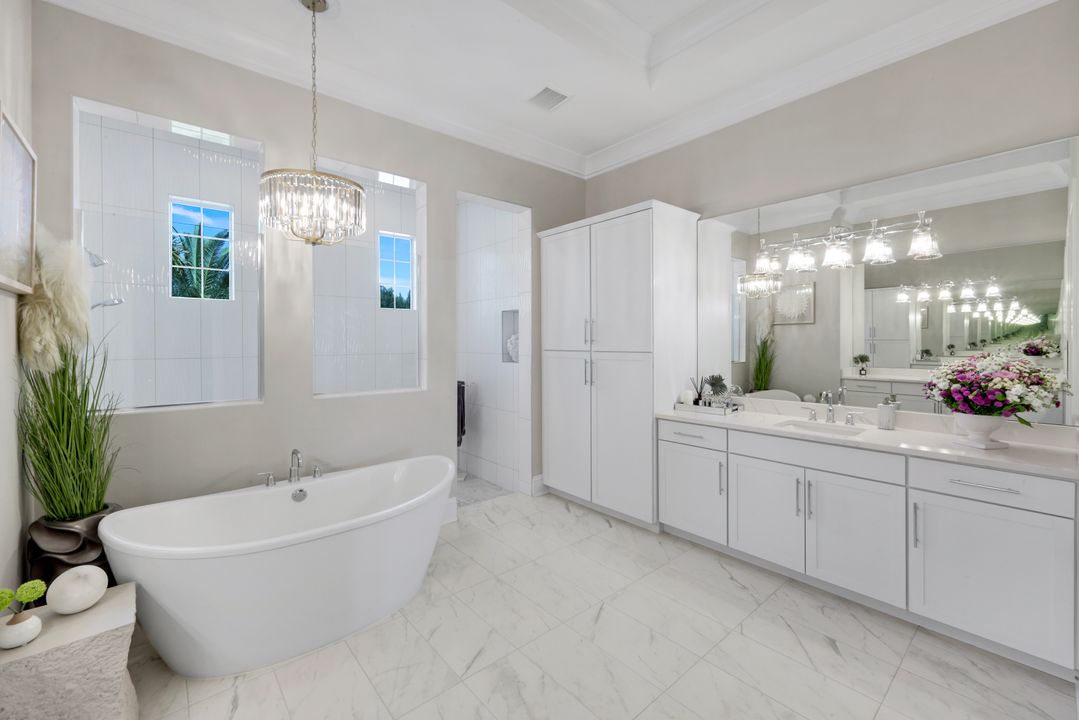 8931 Nevis Wy, Naples, FL 34112