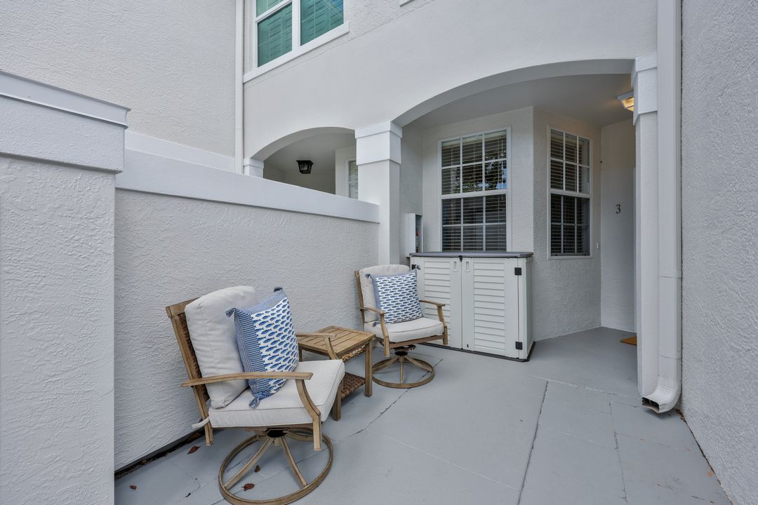 8380 Excalibur Cir #H3, Naples, FL 34108
