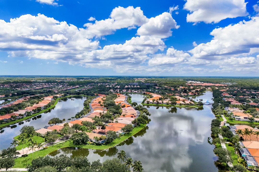 3821 Whidbey Way, Naples, FL 34119