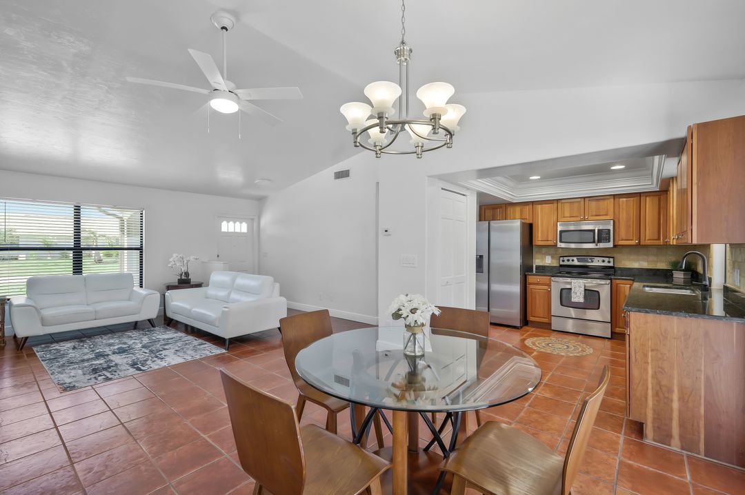 4131 SW 1st Pl, Cape Coral, FL 33914