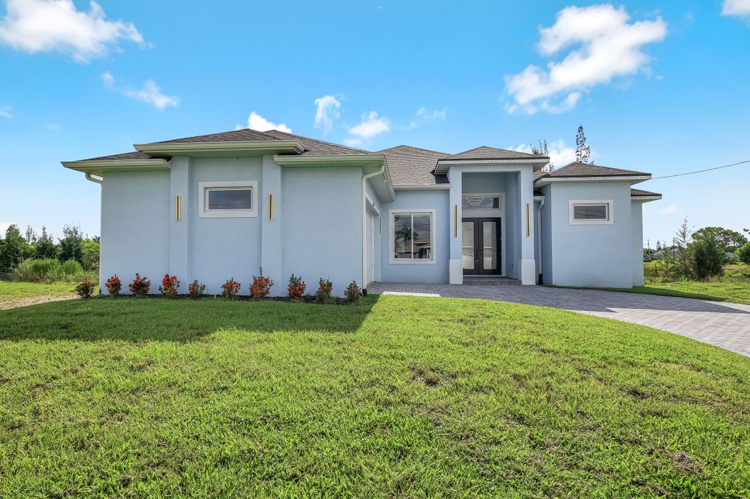 3445 NE 21st Ave, Cape Coral, FL 33909