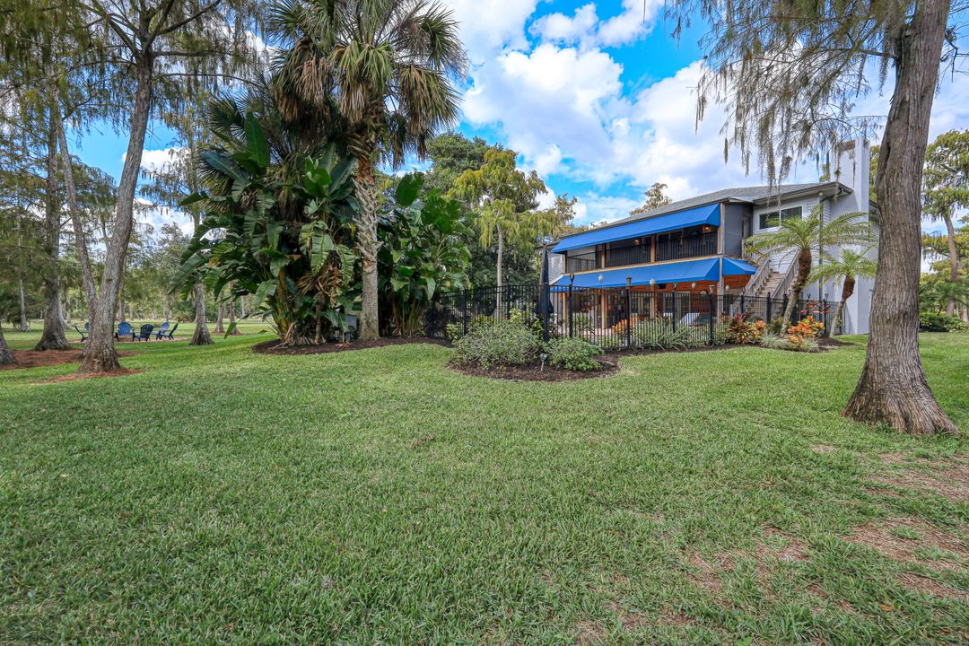 6036 Cedar Tree Ln, Naples, FL 34116