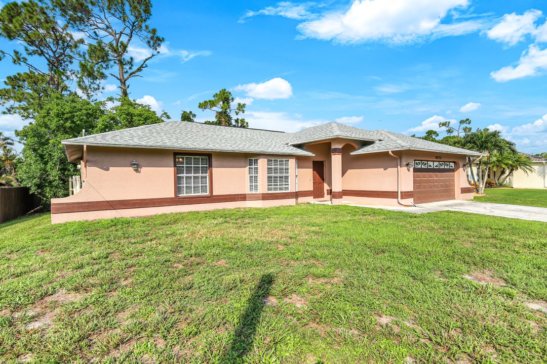 8072 Cypress Dr S, Fort Myers, FL 33967