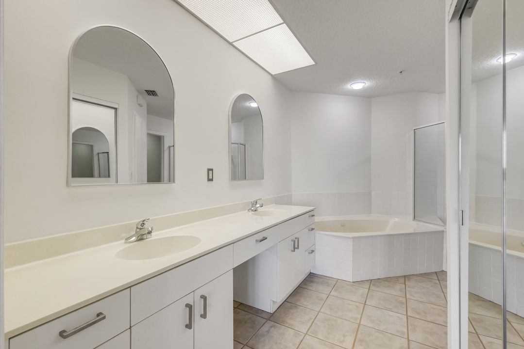 266 Barefoot Beach Blvd #603, Bonita Springs, FL 34134