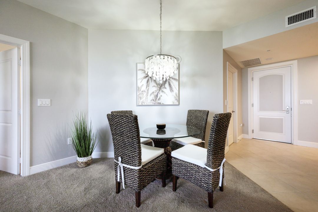 5793 Cape Harbour Dr #811, Cape Coral, FL 33914