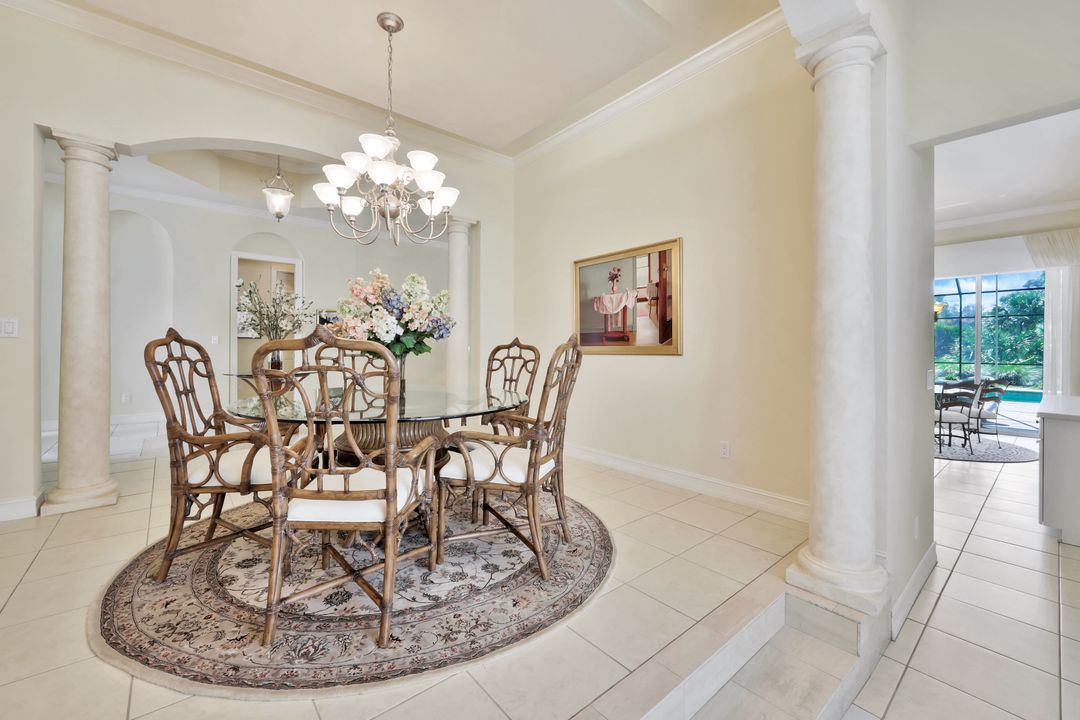 3625 Olde Cottage Ln, Bonita Springs, FL 34134