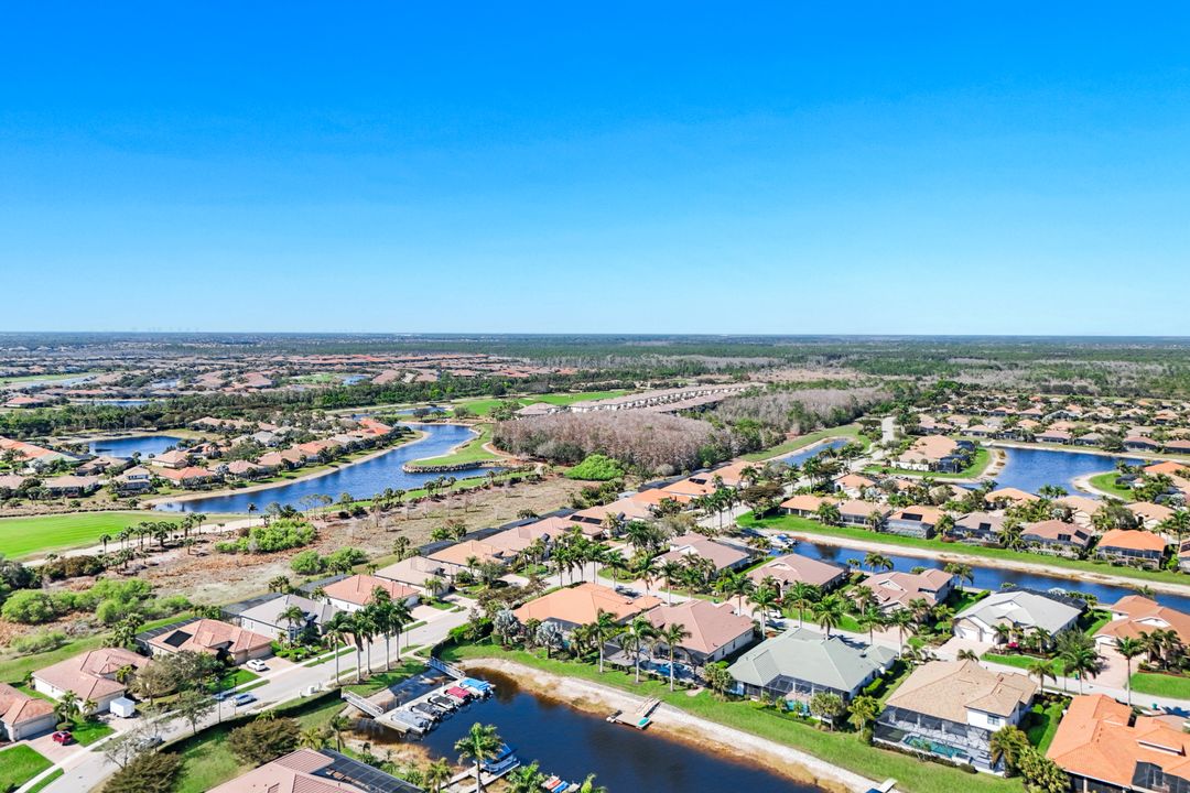 9327 Marble Stone Dr, Naples, FL 34120