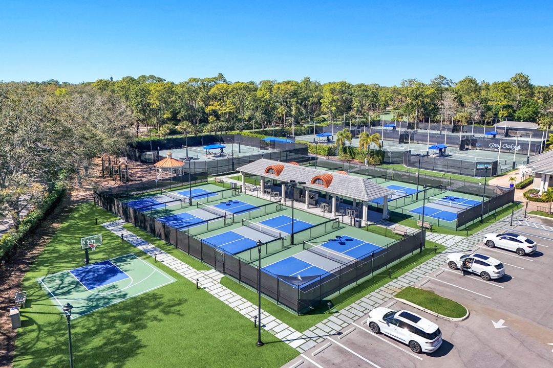 2818 Thistle Way, Naples, FL 34105