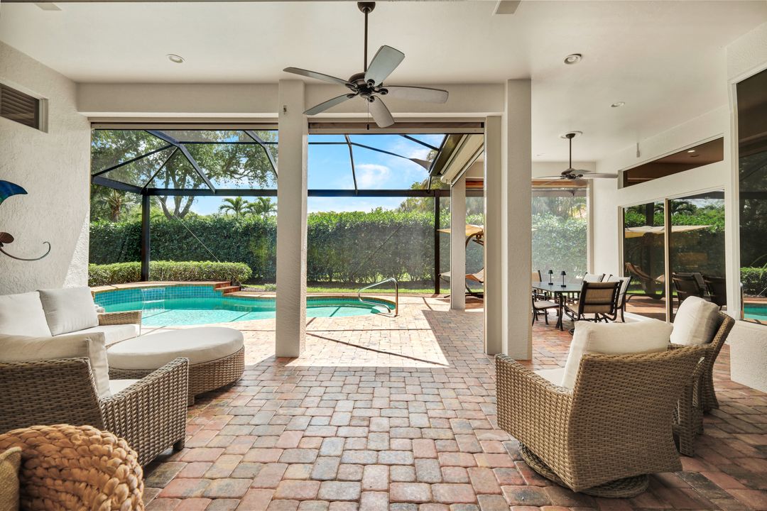 3441 Lakemont Dr, Bonita Springs, FL 34134