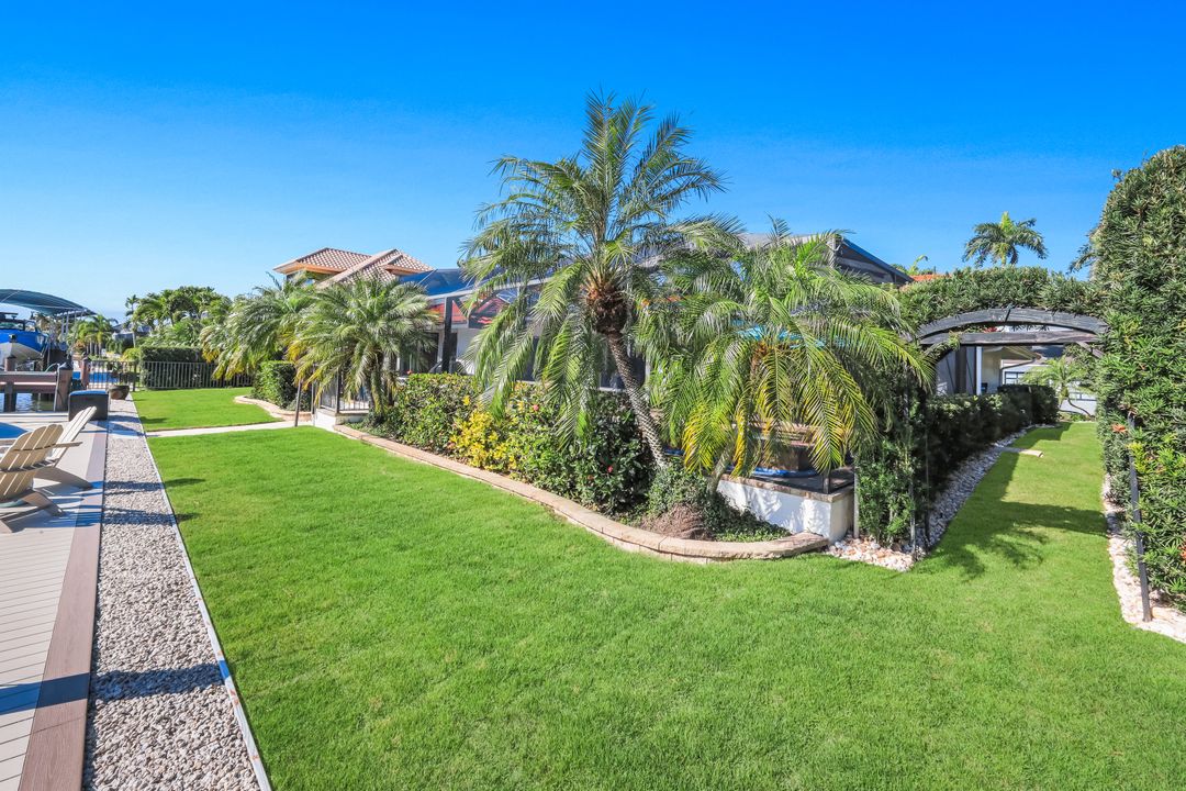 248 Polynesia Ct, Marco Island, FL 34145