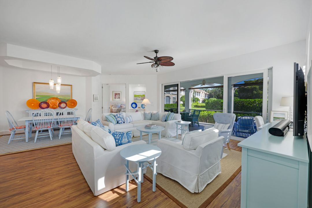 510 Via Veneto #102, Naples, FL 34108