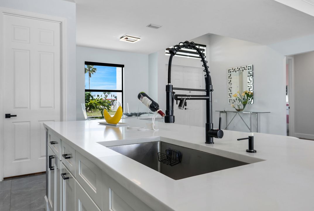 2419 Country Club Blvd, Cape Coral, FL 33990