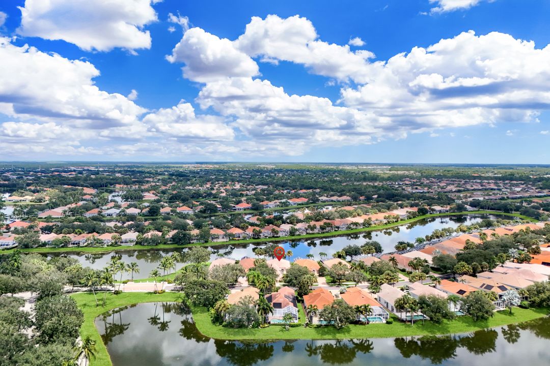 3821 Whidbey Way, Naples, FL 34119