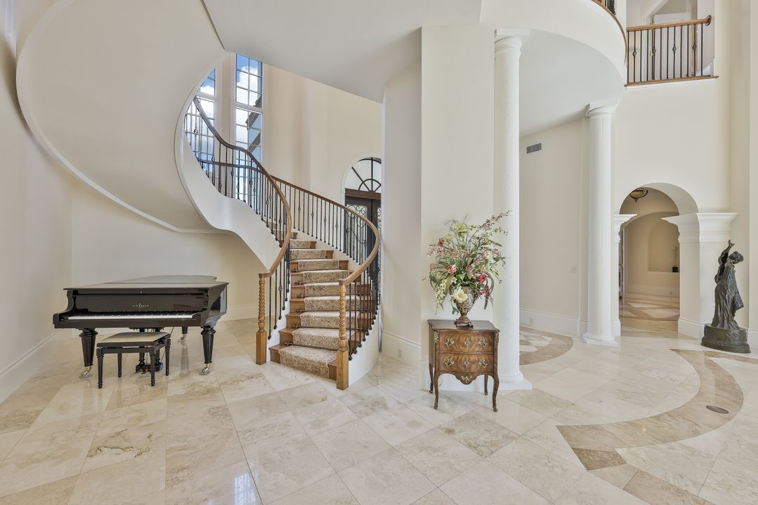 28790 Blaisdell Dr, Naples, FL 34119