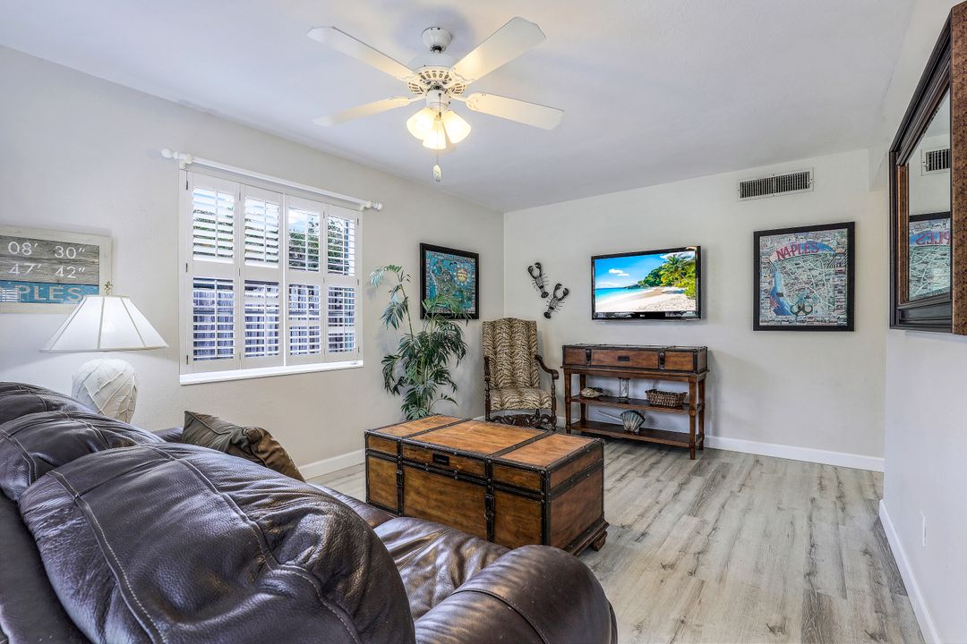 3758 12th St N, Naples, FL 34103