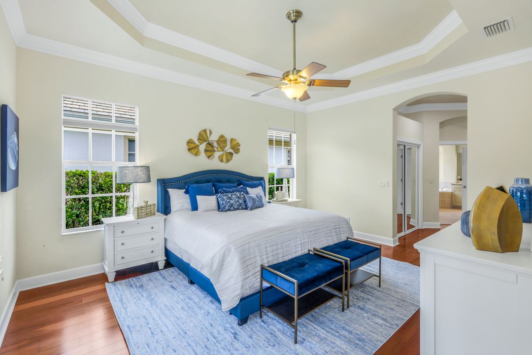 8776 Hideaway Harbor Ct, Naples, FL 34120