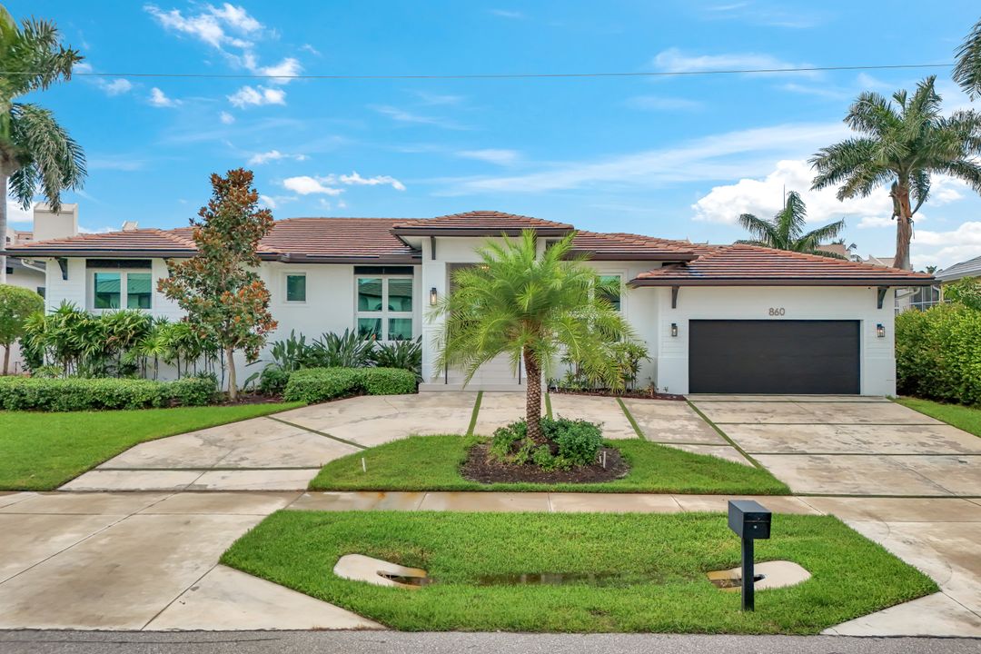 860 Partridge Ct, Marco Island, FL 34145