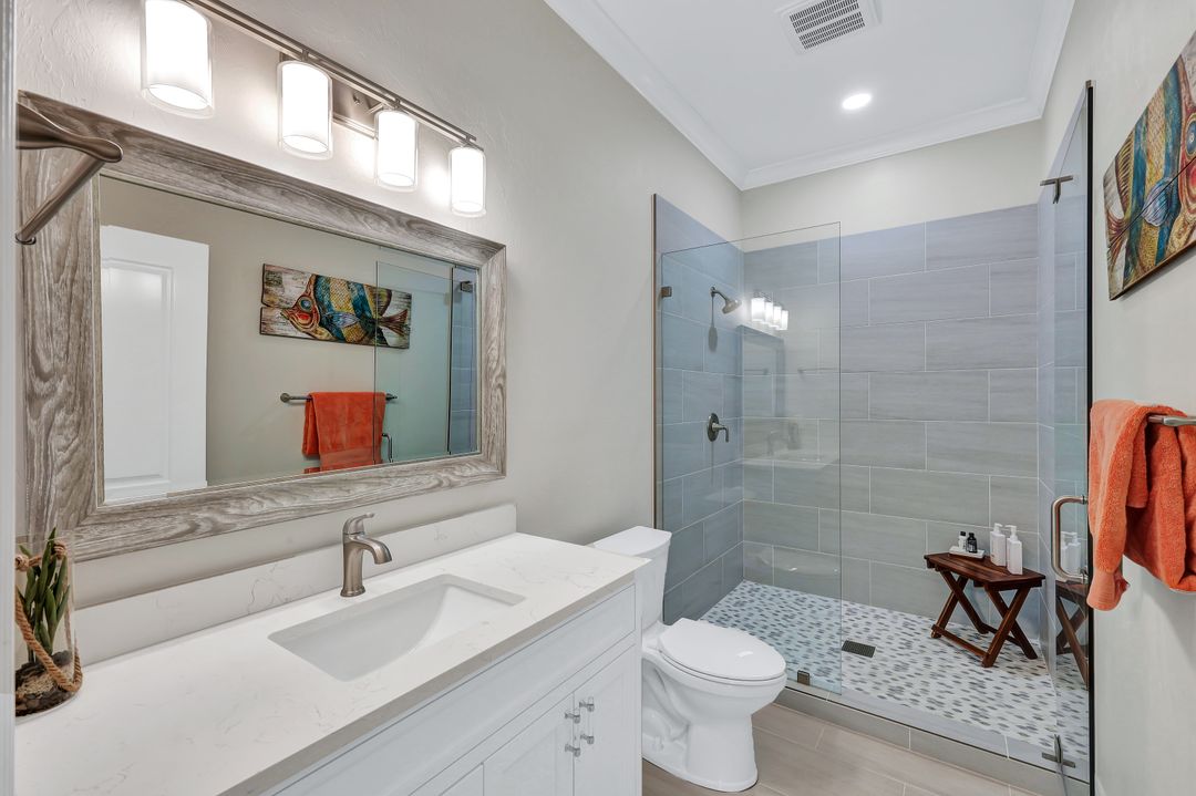 4624 Pond Apple Dr N, Naples, FL 34119