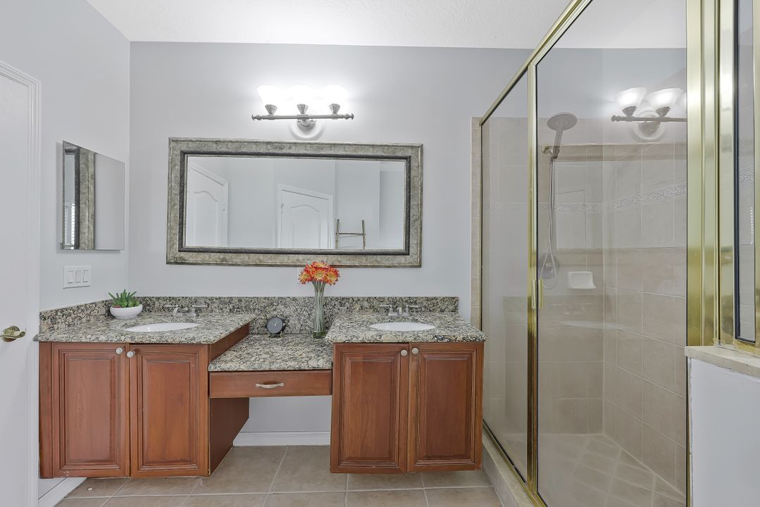 15370 Laguna Hills Dr, Fort Myers, FL 33908