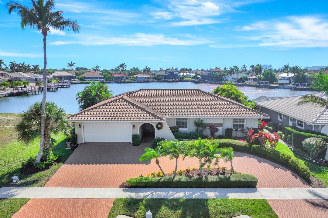 1235 Shenandoah Ct, Marco Island, FL 34145