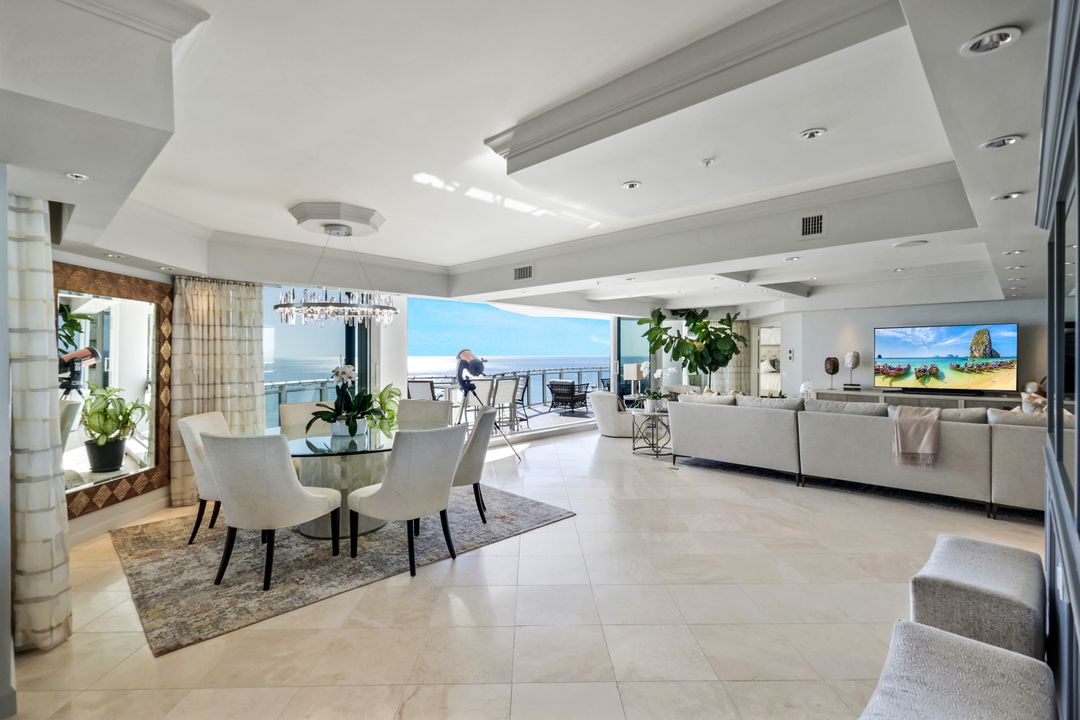 8231 Bay Colony Dr #1701, Naples, FL 34108