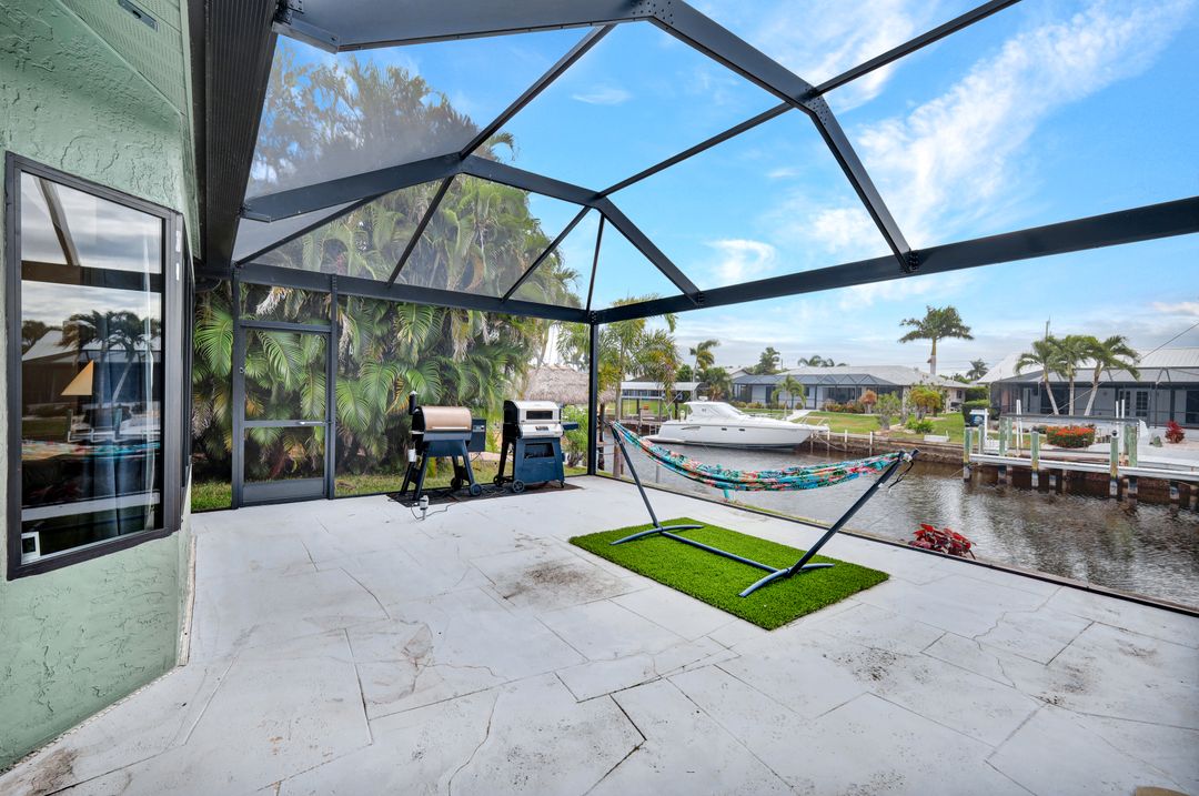 5346 SW 10th Ave, Cape Coral, FL 33914