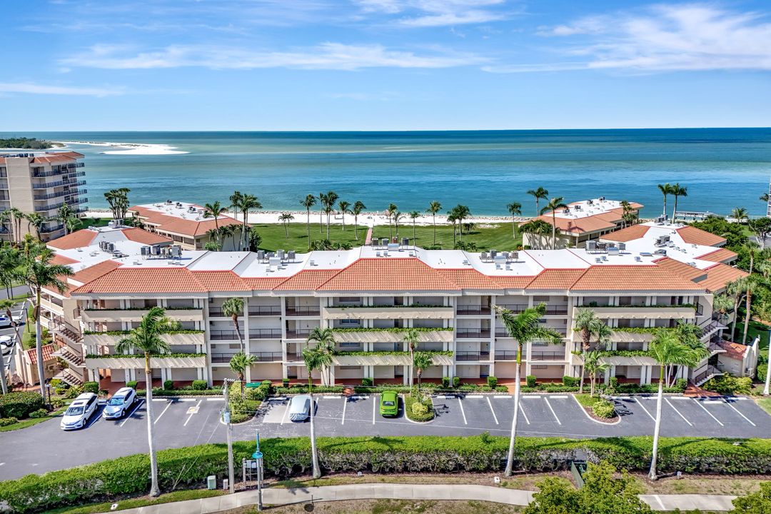 1080 S Collier Blvd #305, Marco Island, FL 34145