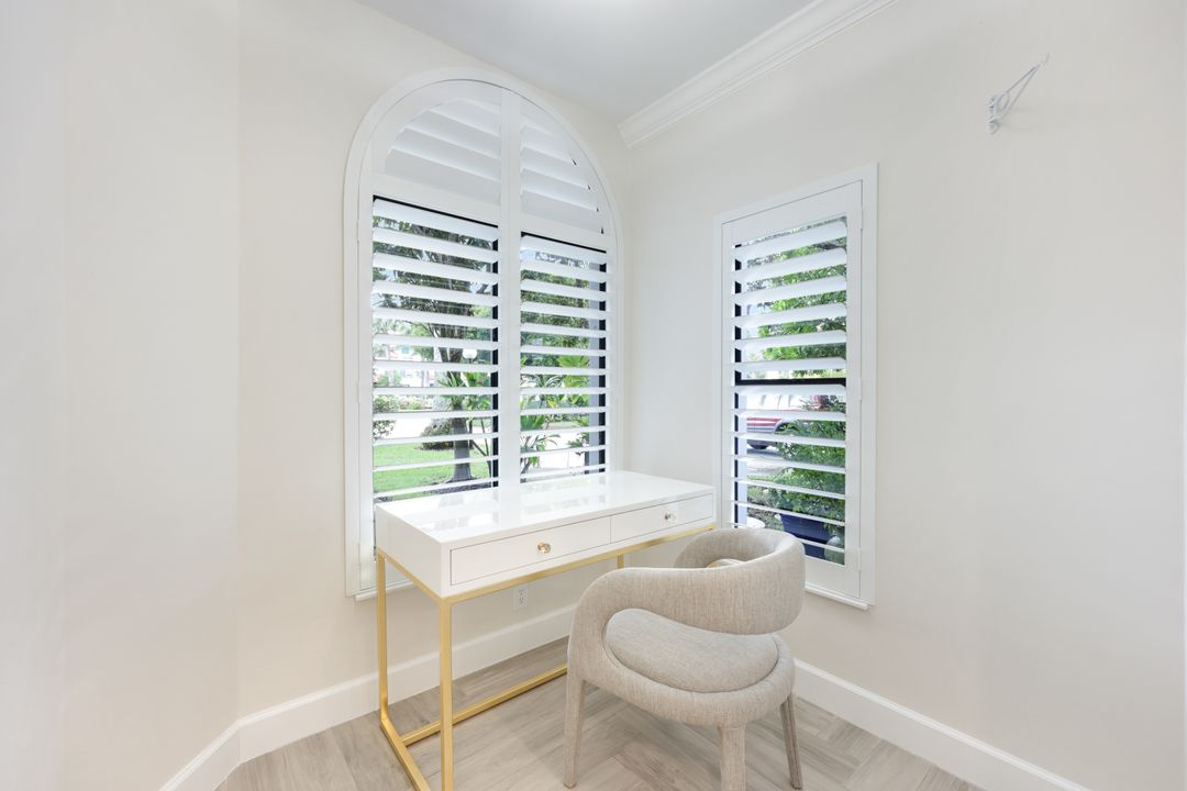 2166 Anchorage Ln #A, Naples, FL 34104