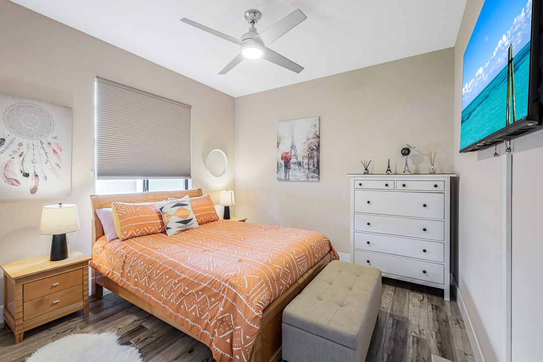 301 SE 21st Ln, Cape Coral, FL 33990