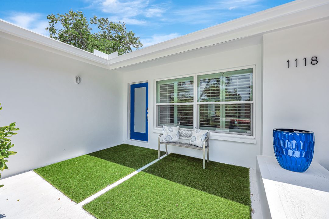 1118 Pompei Ln, Naples, FL 34103