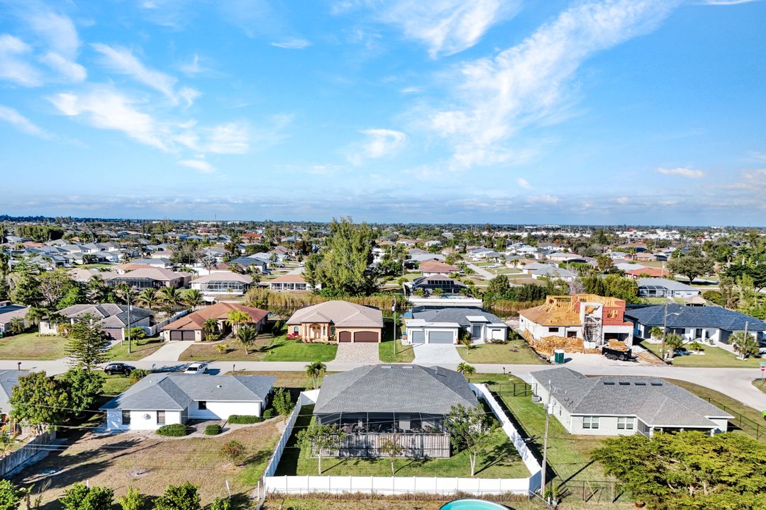 306 SW 28th Terrace, Cape Coral, FL 33914