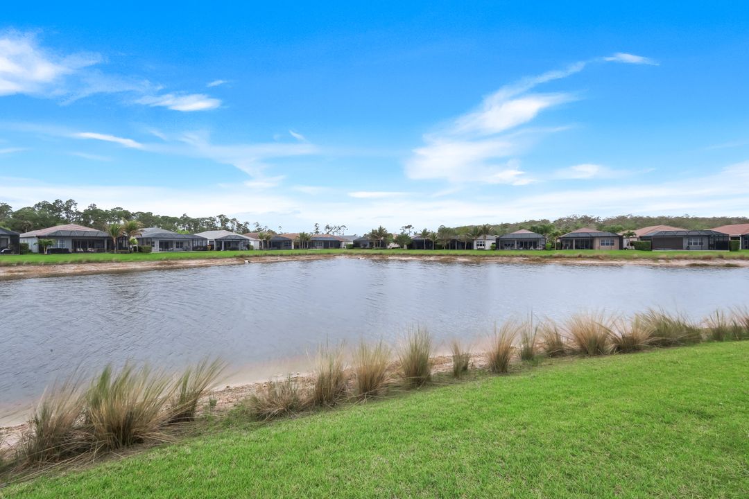 28558 Lobos Cir, Bonita Springs, FL 34135