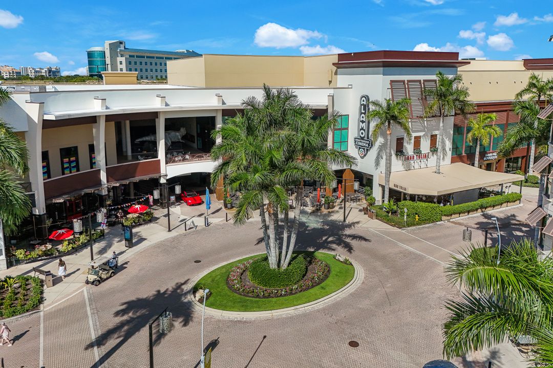 9123 Strada Pl #7201, Naples, FL 34108