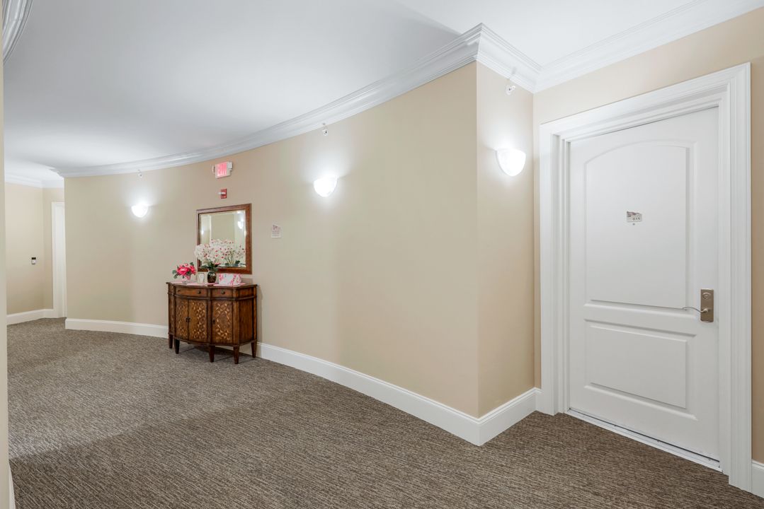 5793 Cape Harbour Dr #615, Cape Coral, FL 33914