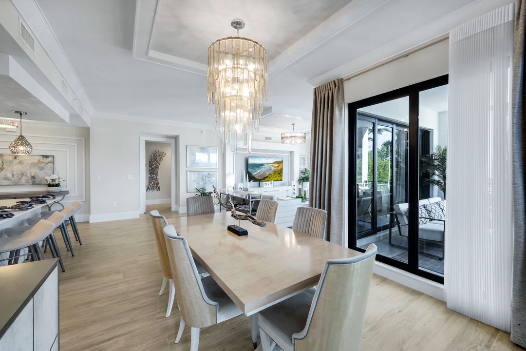 1135 3rd Ave S #209, Naples, FL 34102