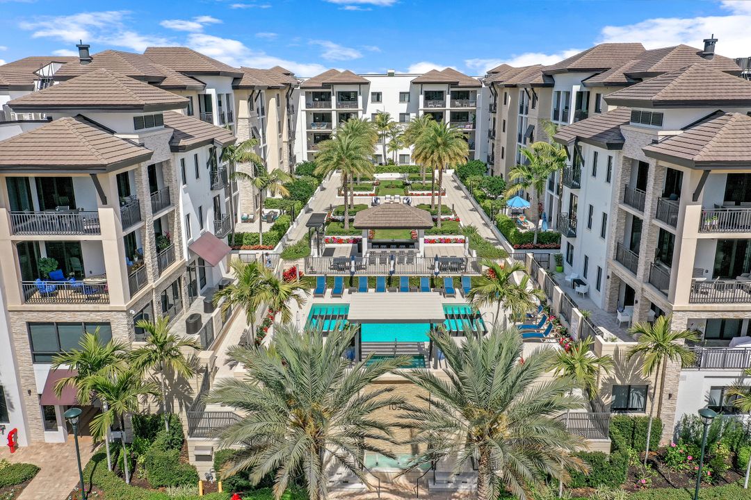 1035 3rd Ave S #508, Naples, FL 34102
