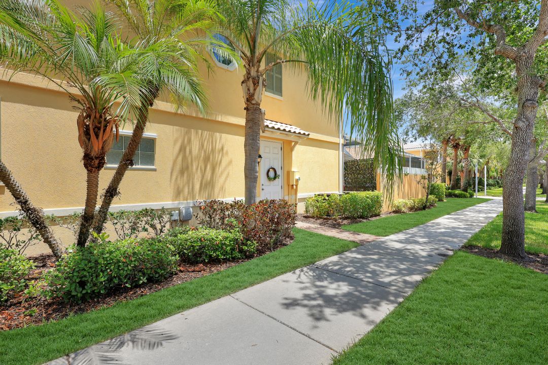 28499 Villagewalk Blvd, Bonita Springs, FL 34135