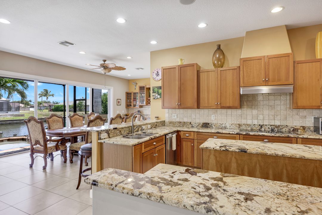 2531 SW 27th Ave, Cape Coral, FL 33914