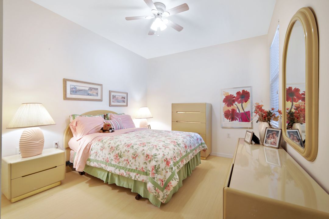 14271 Hilton Head Dr, Fort Myers, FL 33919