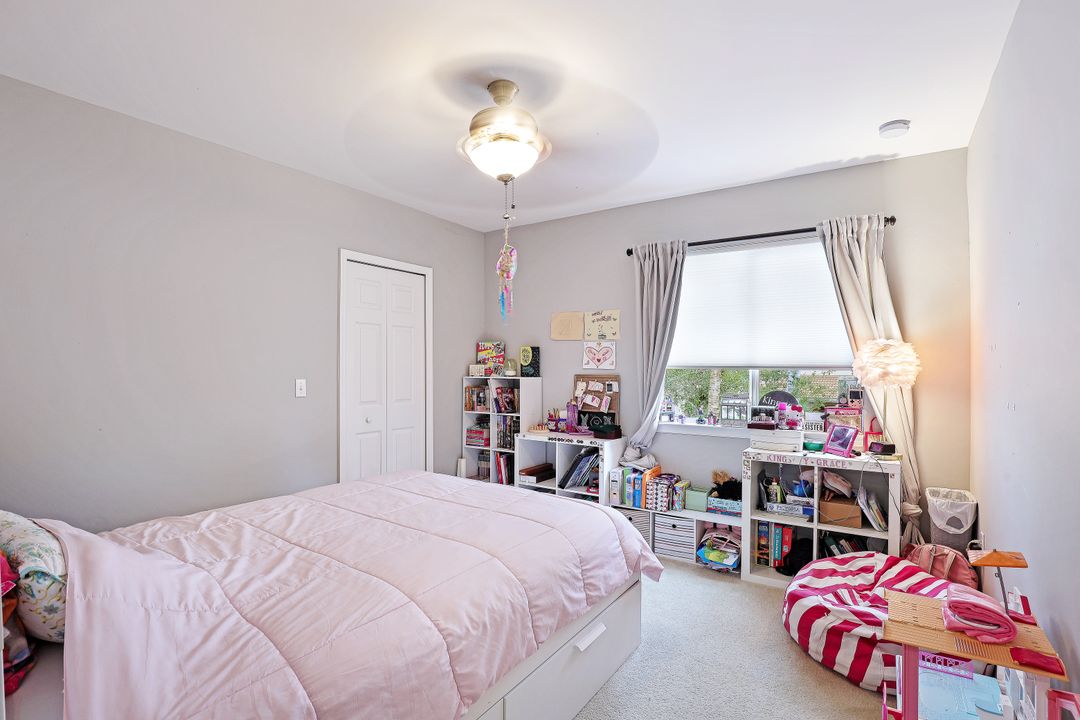 8598 Sumner Ave, Fort Myers, FL 33908