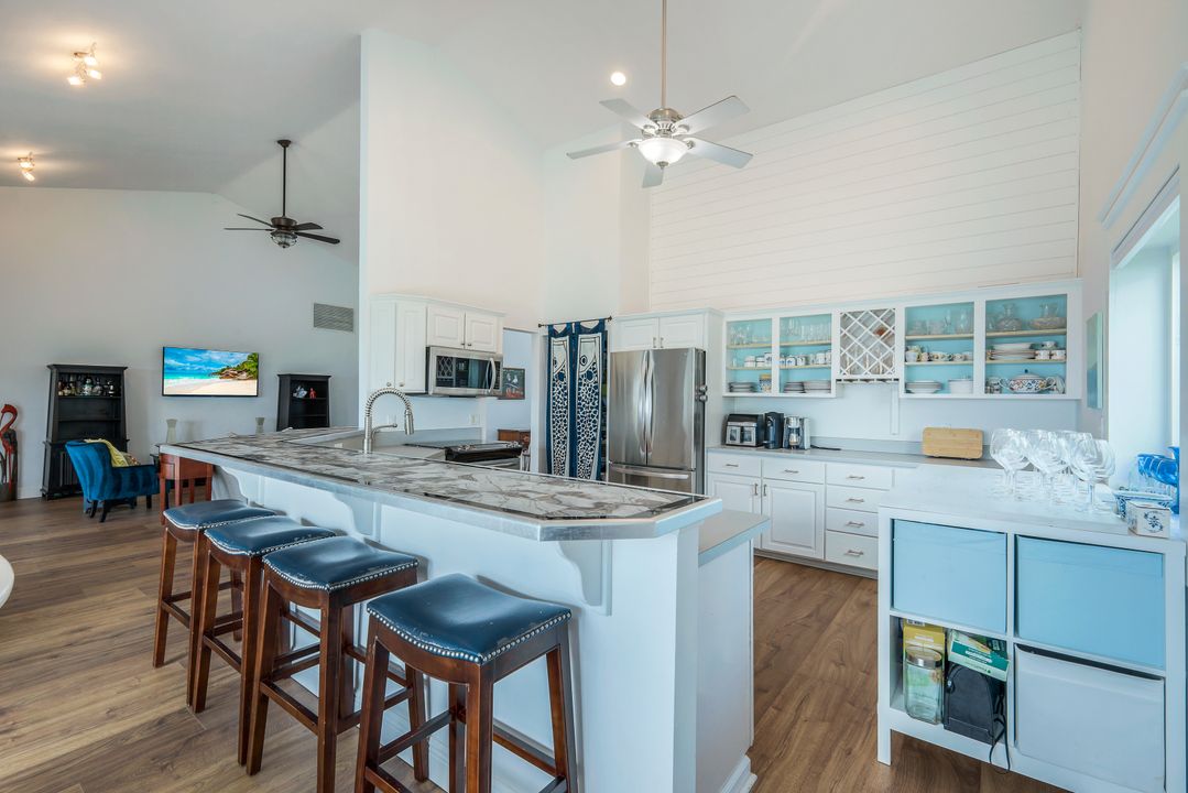 2250 SE 28th St, Cape Coral, FL 33904