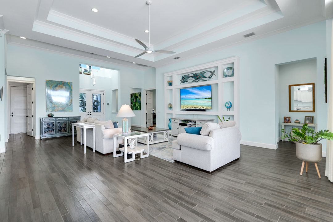 4964 Andros Dr, Naples, FL 34113