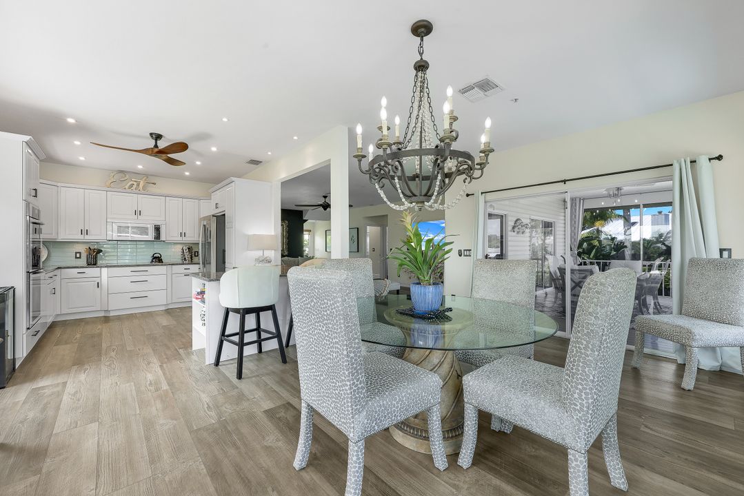 3858 Riviera Cir, Bonita Springs, FL 34134