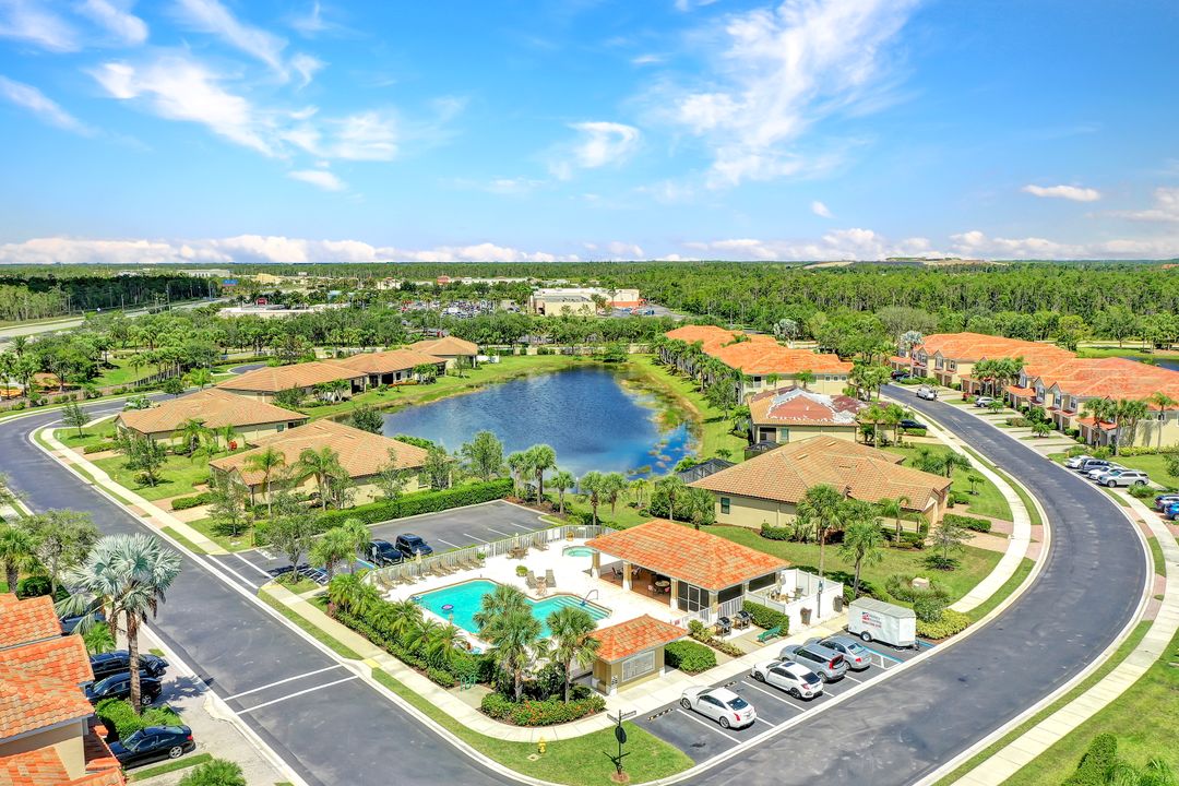 9079 Triangle Palms Ln, Fort Myers, FL 33913