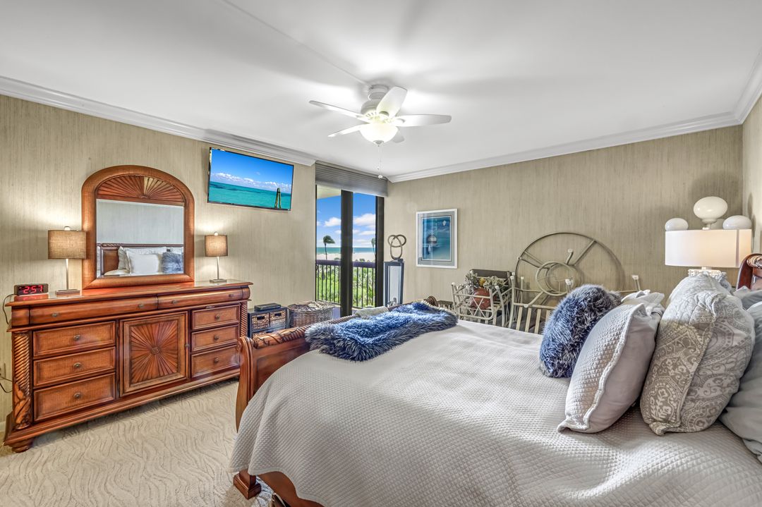 174 S Collier Blvd #304, Marco Island, FL 34145